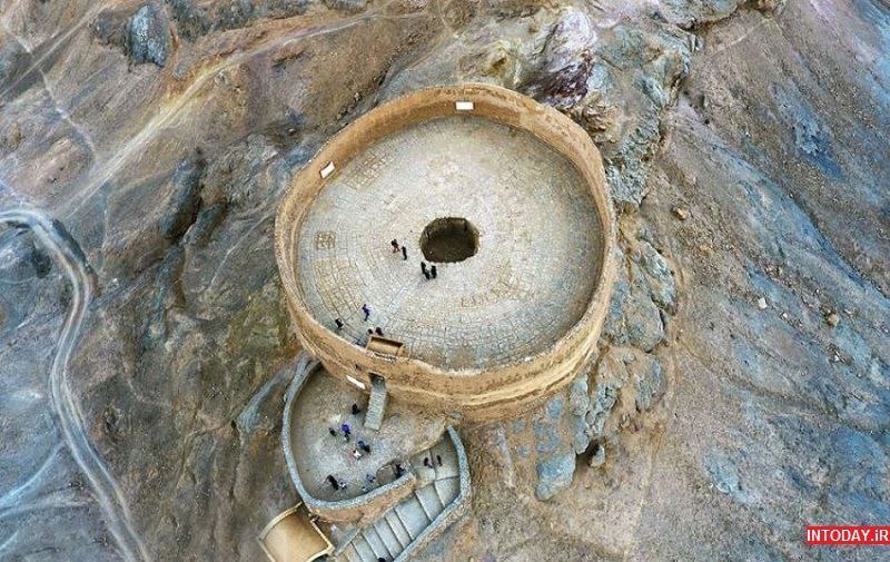 Burial of the dead in Zoroastrianism:

Zoroastrians have to bury their dead in the open air on top of the mountain.  you know why ?

Because they believe that vultures should eat the bodies of the dead so that the souls of the dead can fly to the heav